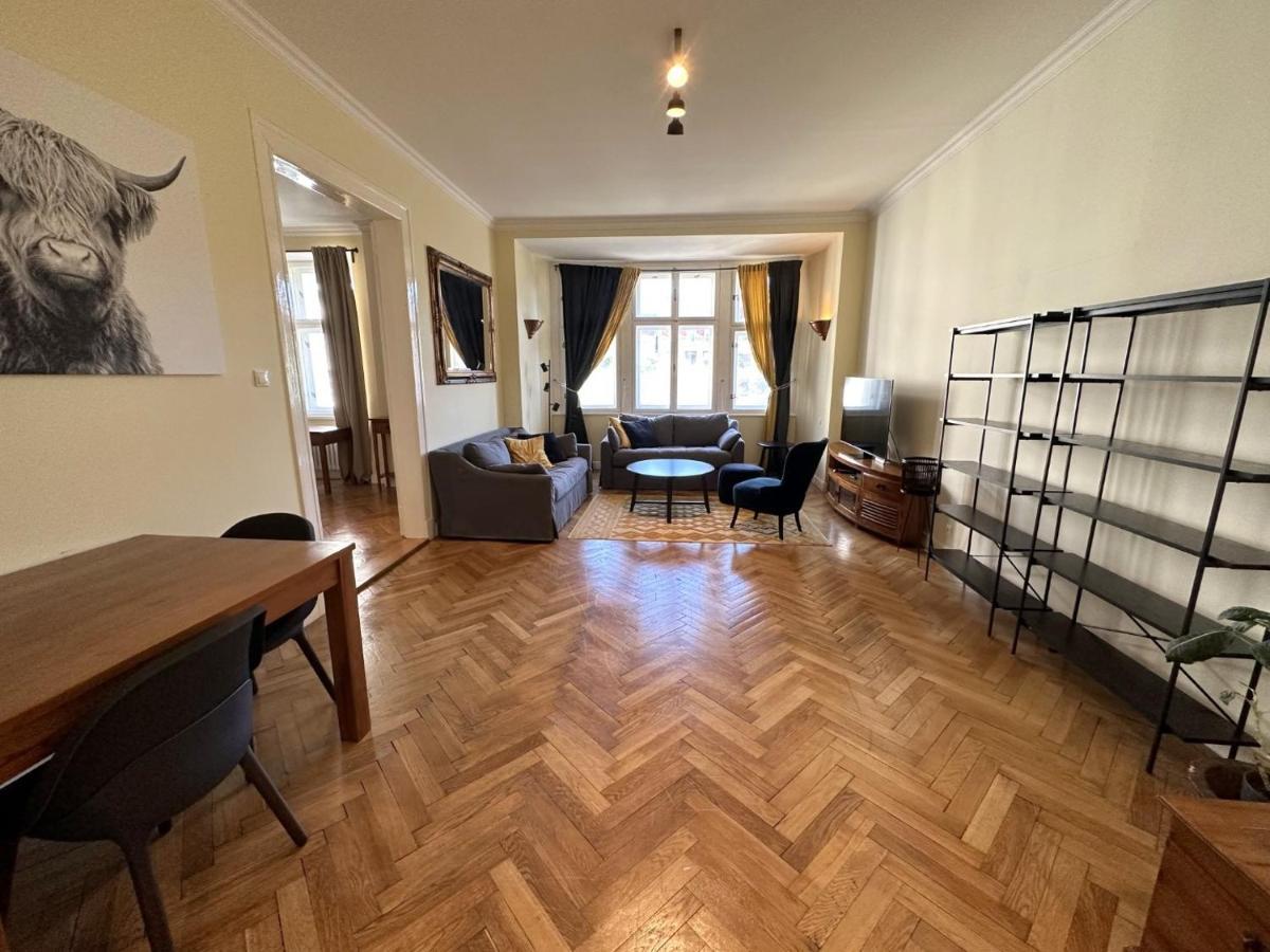 Gorkeho Apartment In City Centre 布拉迪斯拉发 外观 照片