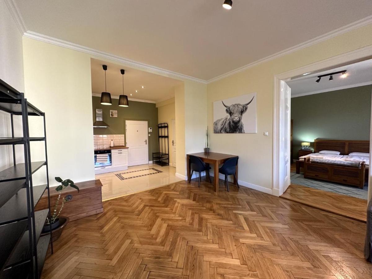 Gorkeho Apartment In City Centre 布拉迪斯拉发 外观 照片